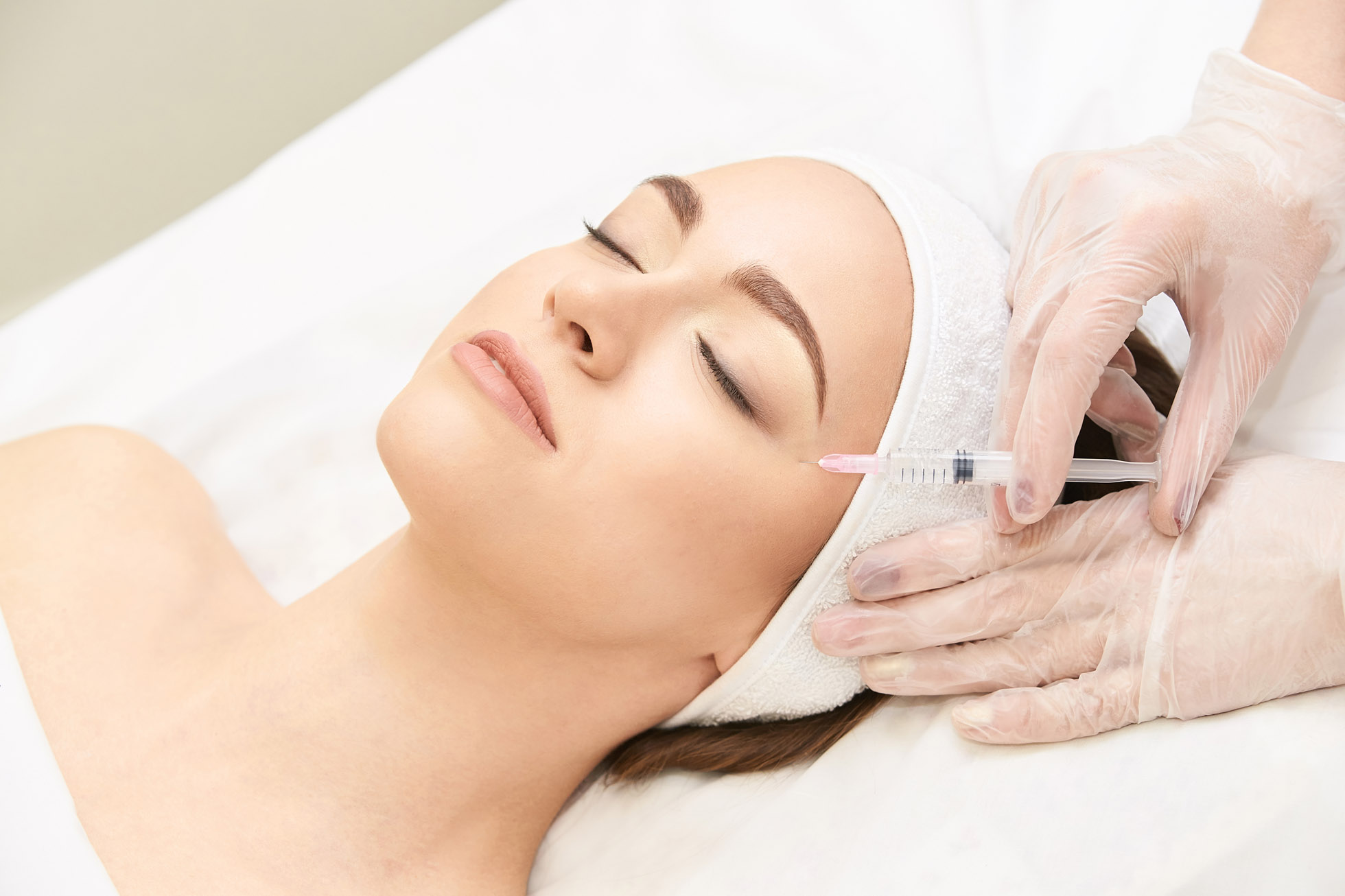 Plasmolifting - An Innovative Way for Rejuvenating Your Skin and Correct Aesthetic Defects 2
