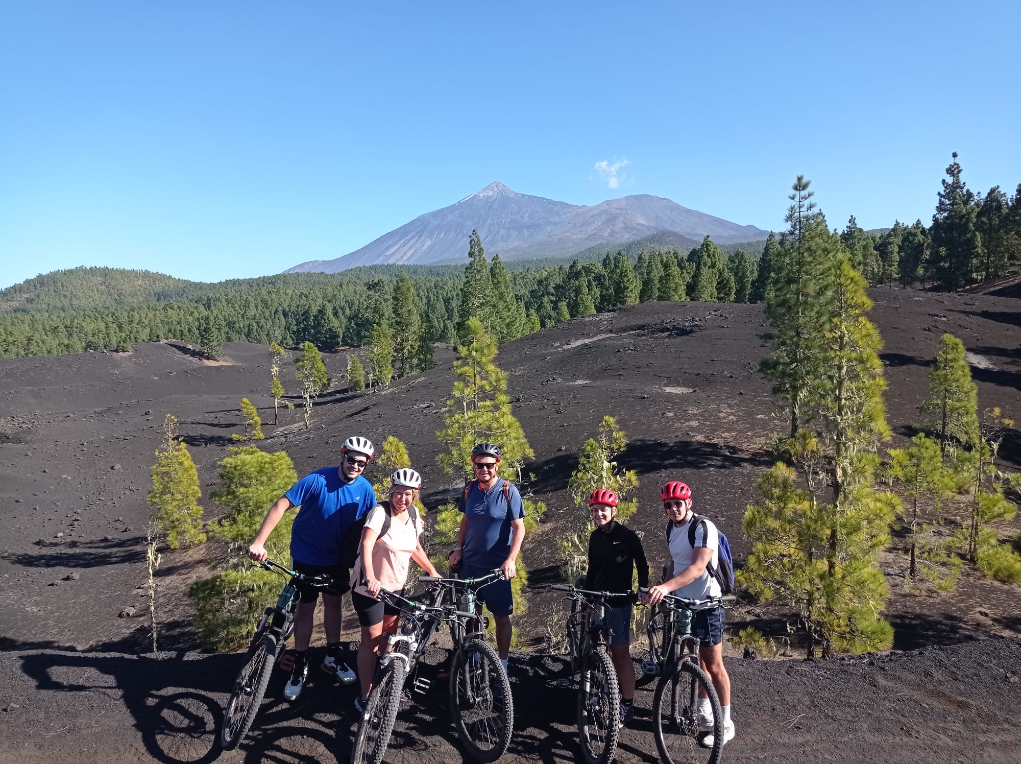Enjoy the Trails Of The Most Beautiful Mountain Bike Routes In Tenerife 1