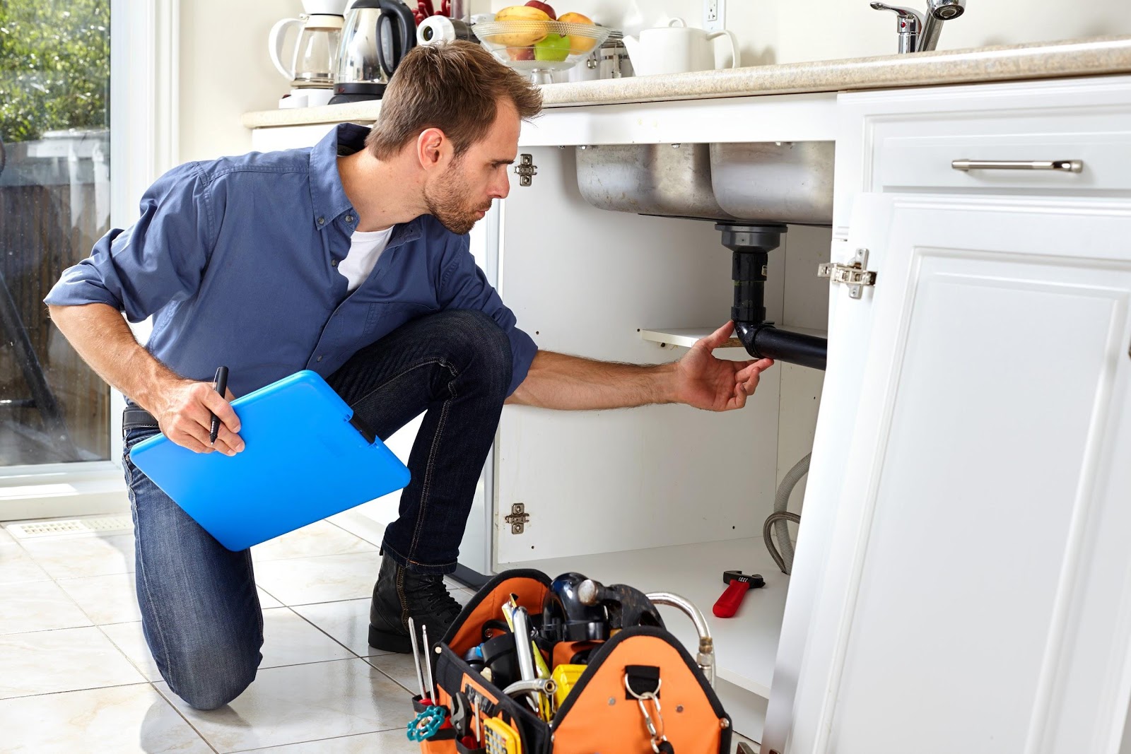 What Can You Do to Address Plumbing Issues Effectively?